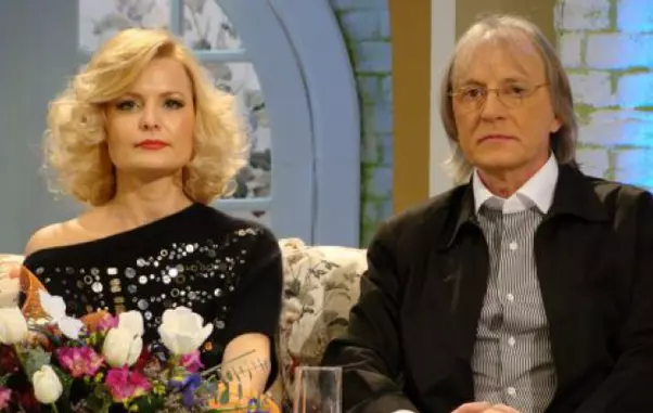 mihai_constantinescu_simona_secrier_61215500