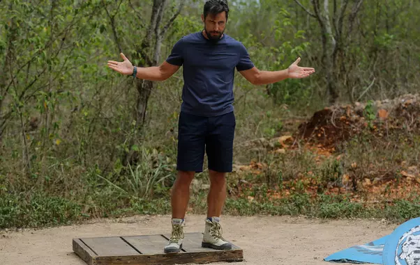 Daniel Pavel, prezentator Survivor