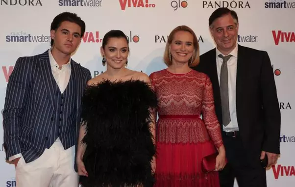 Eveniment-de-milioane-in-familia-Andreei-Esca.-Alexia-Eram-si-Mario-Fresh-au…