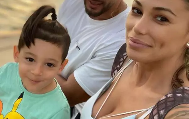 cum-si-a-cunoscut-roxana-vancea-sotul