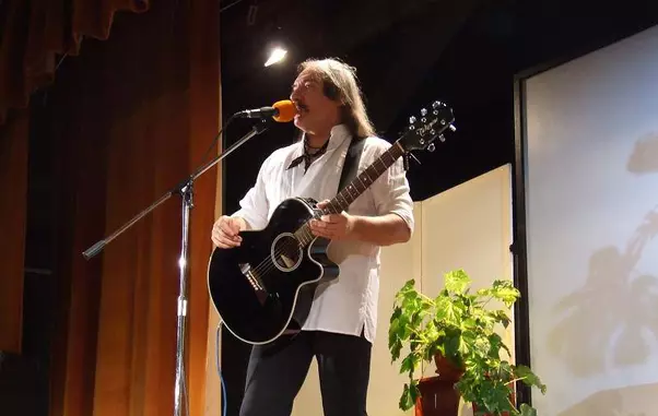 59435641_10217316520157809_5689121913733906432_n-1