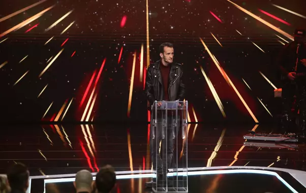 Andrei-Ungureanu-Tourette-1