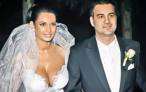 11169795_864519486929868_6078397462859546695_n-1