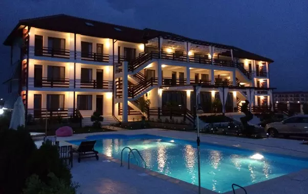 hotelul lui Ovidiu Komornyik