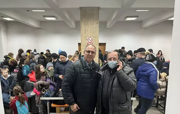 media-164617005553940200