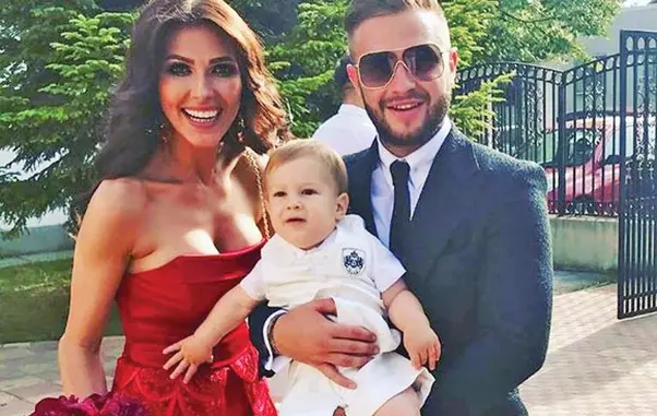 14-vedete-3-col-vandici-bun-1