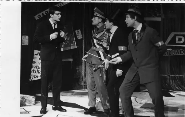 7-Generalul-si-nebunul-Traian-Stanescu-Constantin-Vurtejanu-Ion-Fiscuteanu-Alexandru-Lzar