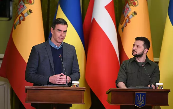 Sanchez arrives in Kiev to meet with Zelenski