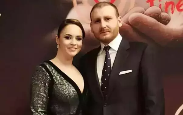 adrian-brancoveanu-avere-1