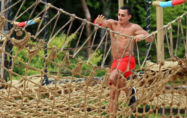 cate-kilograme-a-slabit-Marian-Dragulescu-la-Survivor-