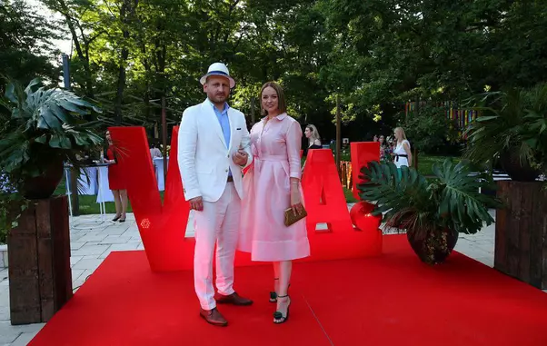 Andreea-Marin-Adrian-Brancoveanu-Viva-