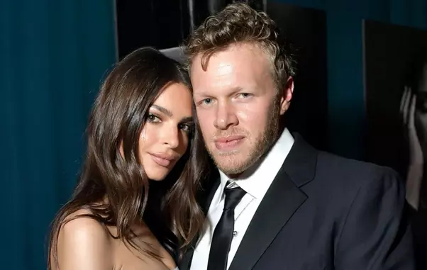Emily Ratajkowski și Sebastian Bear-McClard s-au despartiri