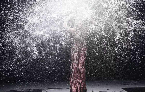 splash-vedete-la-apa-1-1