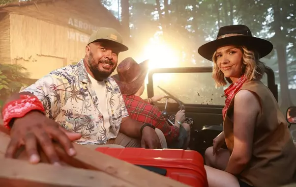 Adela-Popescu-si-Cabral-pe-platourile-de-filmare-1