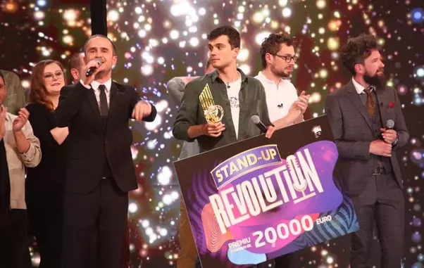 Sergiu-Mirica-a-castigat-Stand-Up-Revolution-5