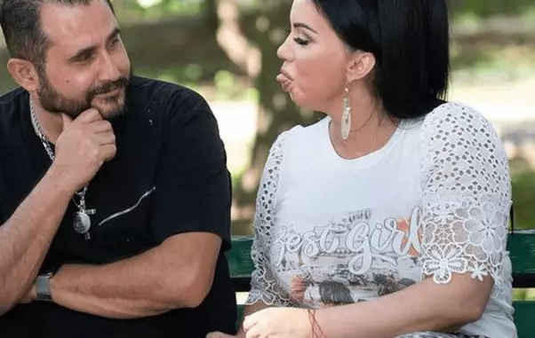 adriana-bahmuteanu-9