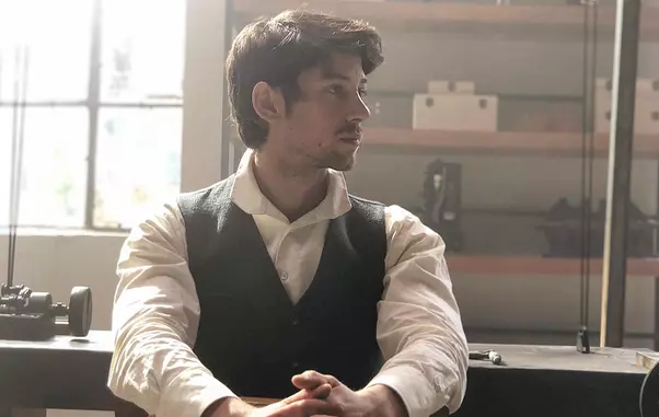 Paul-Diaconescu-baut-la-volan-