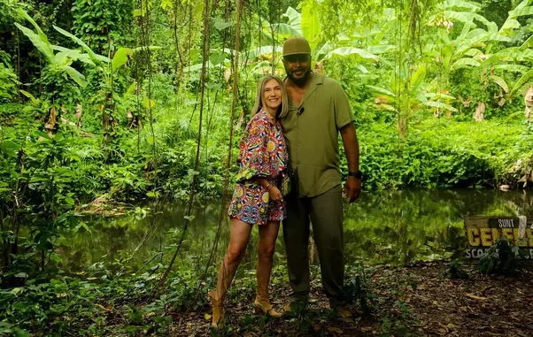 cine-sunt-finalistii-sunt-celebru-scoate-ma-de-aici-8