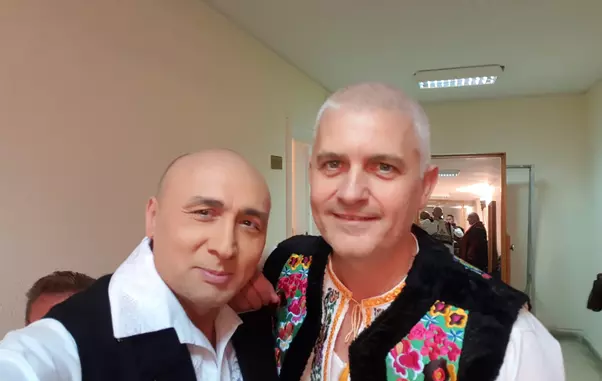 46495306_1990122664377685_1648274732987973632_n