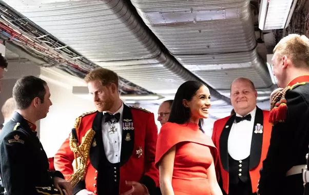 snapinsta.app_1080_83908438_2759146164203712_5587370796202465508_n