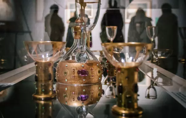 tezaurul-reginei-maria-de-la-muzeul-national-cotroceni