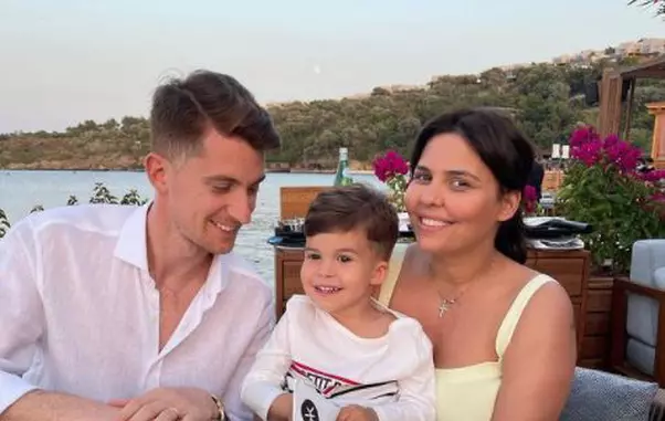 andreea-popescu-a-nascut-o-fetita-1