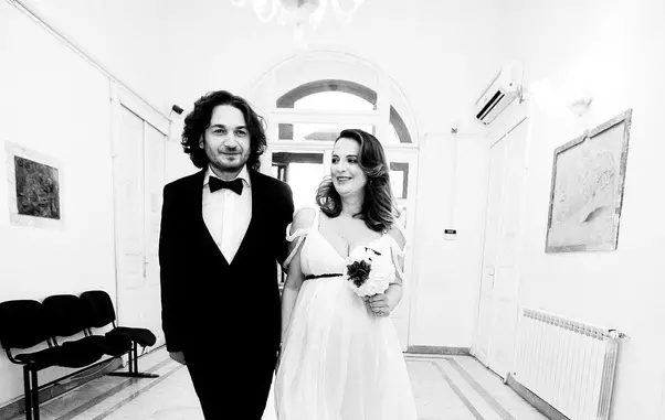 florin-dumitrescu-sotie