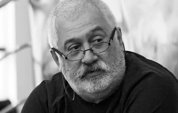 158436697160f19d75c588f5.96328169