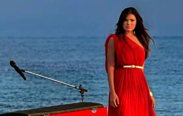 paula-seling2