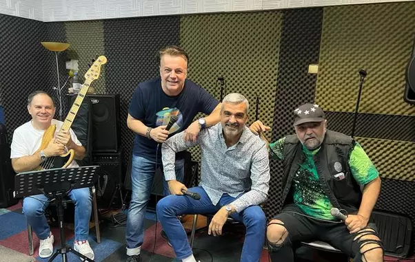 adrian-enache-aurelian-temisan-si-daniel-iordachioaie-la-14-ani-de-la-destramarea-trupei