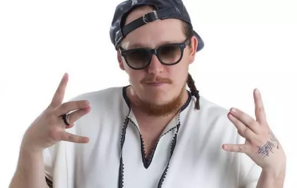 media-147662607368613500-1