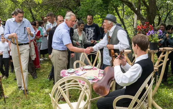 REGELE CHARLES IN ROMANIA IN ROMANIA
