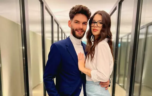 cleopatra stratan si edward sanda america