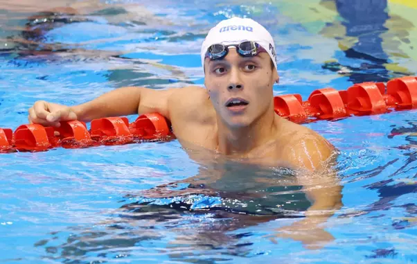 david popovici criticat