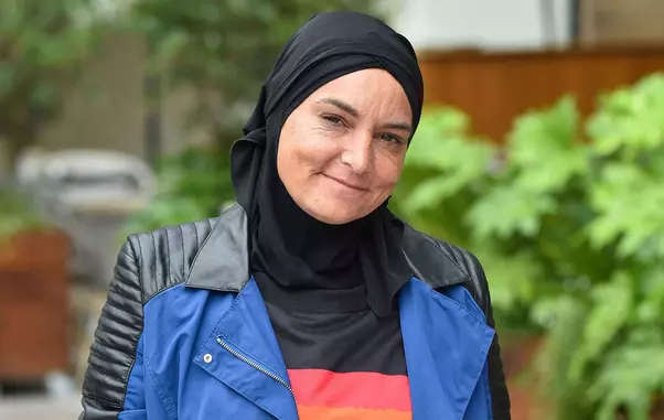 Sinead O’Connor s-a stins din viay
