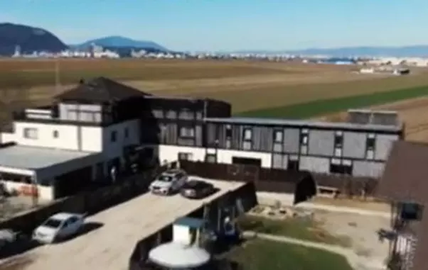 whatsapp-image-2023-09-20-at-15.43.41-16