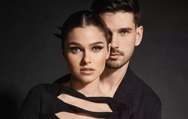 anghel-damian-isi-sarbatoreste-ziua-de-nastere-imagini-adorabile-alaturi-de-theo-rose-si-fiul-lor_1_1_size24