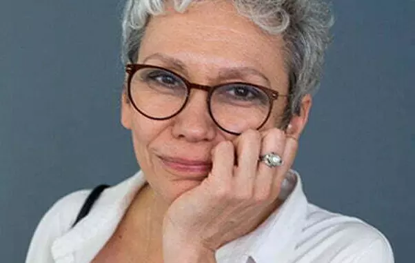 oana_square-e1643412121517