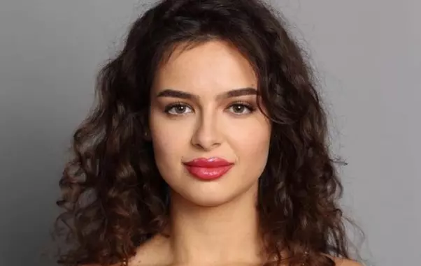 cine-este-oana-ciocan-logodnica-lui-jador.-concurenta-de-la-survivor-romania-i-a-furat-iremediabil-inima.-cu-ce-se-ocupa-1-6