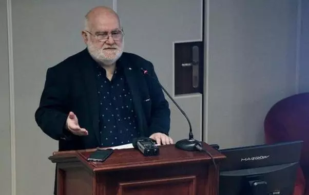 4f4d09e69b75f4d8c9049a698fc7130d