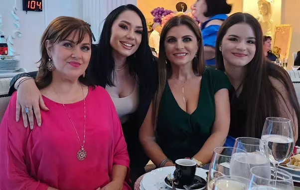 botgros petrecere 100