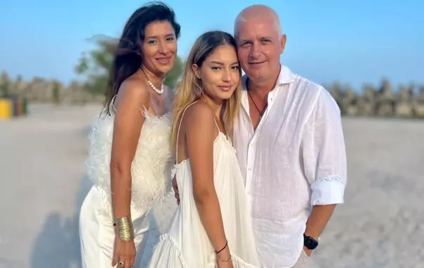 872a640c08415ce962f148d55f2213f0_XL