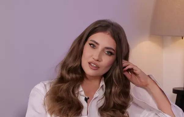 iulia-albu