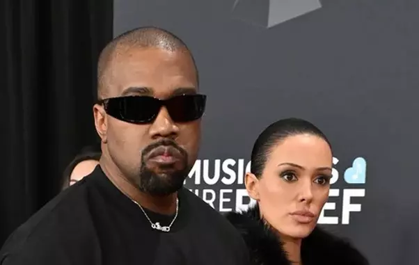 bianca censori kanye west2
