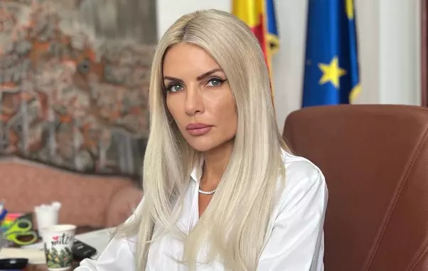 laura-vicol-7
