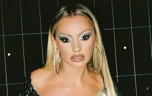 Alexandra Stan1