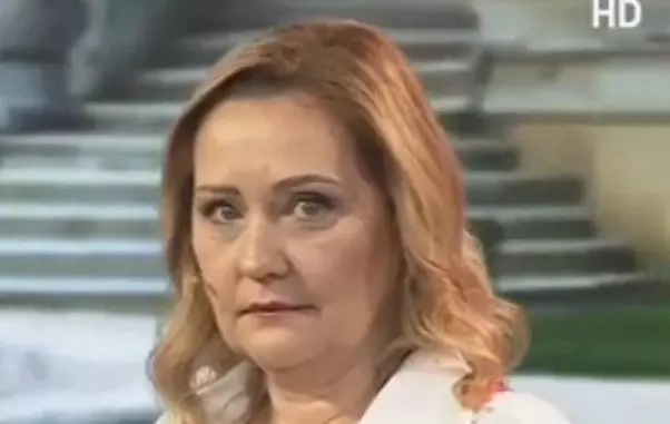 elena lasconi 22