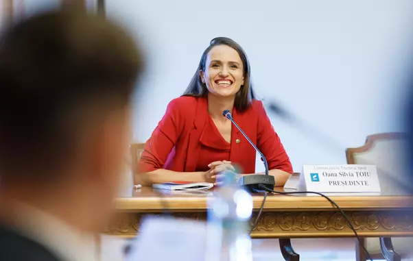 Oana-Toiu-