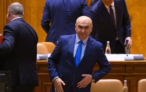 PARLAMENT – ASUMAREA RASPUNDERII GUVERNULUI PE PACHETUL DE MASUR