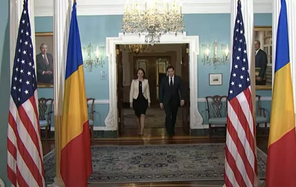 Oana Toiu si Marco Rubio2